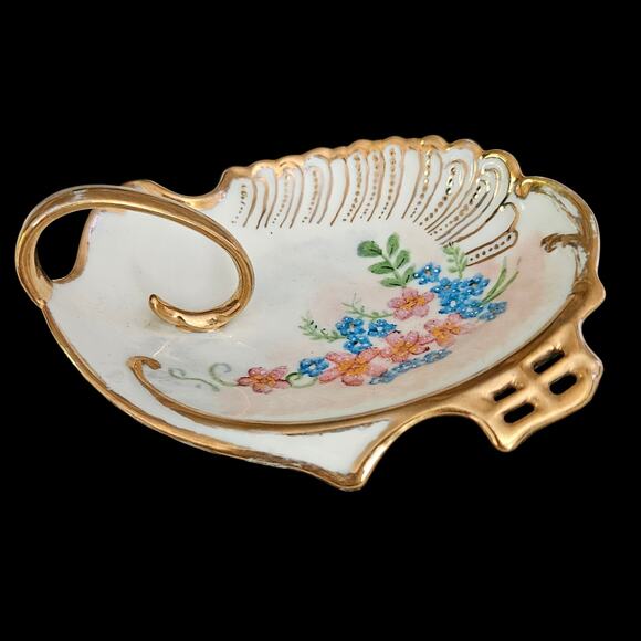 Vintage Hand Painted Porcelain Trinket Dish Gold Trim Floral Signed B. Davis ’69 - Picture 2 of 7